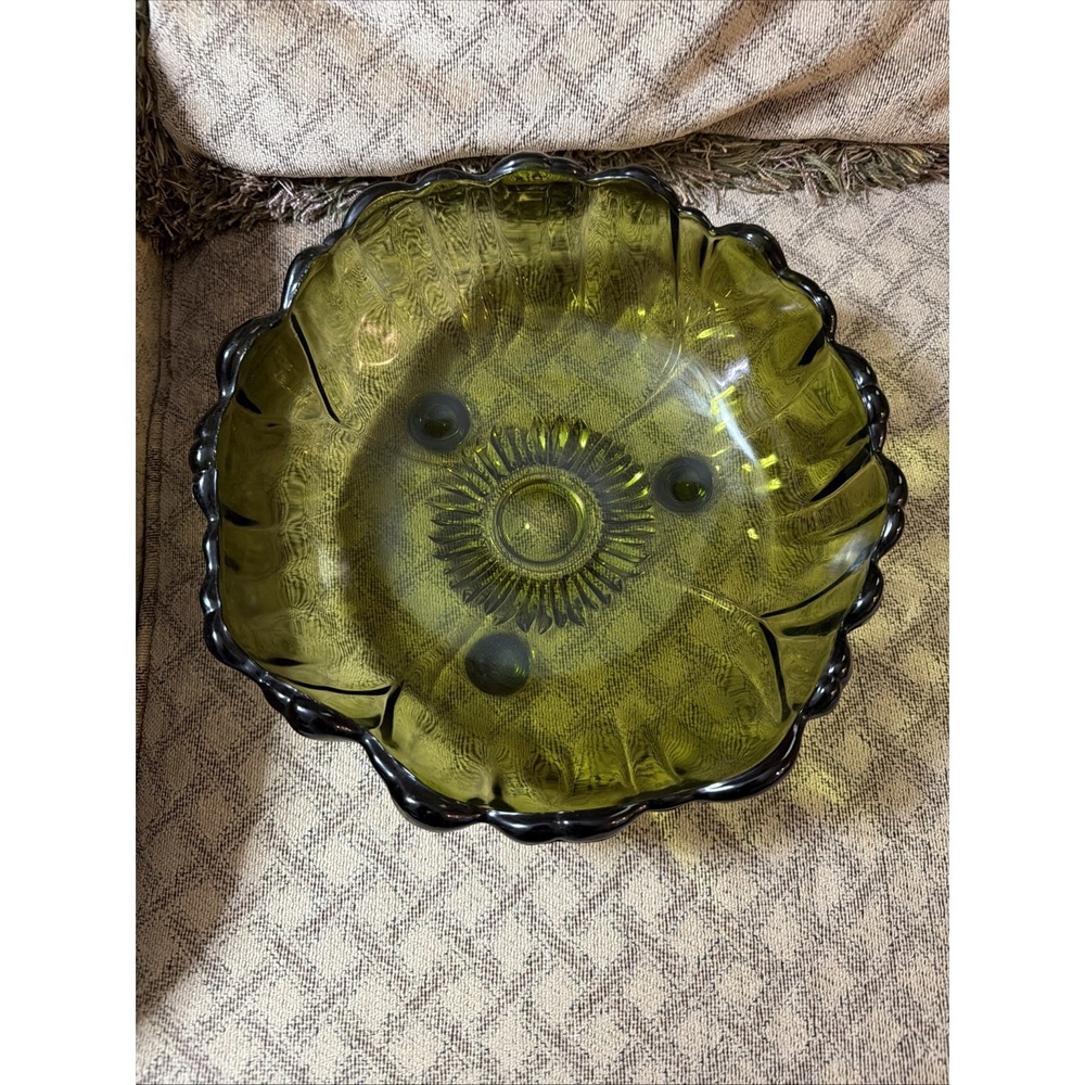 Avocado Green Indiana Glass Scalloped Sunflower Footed Serving Bowl 11" Vtg 70's